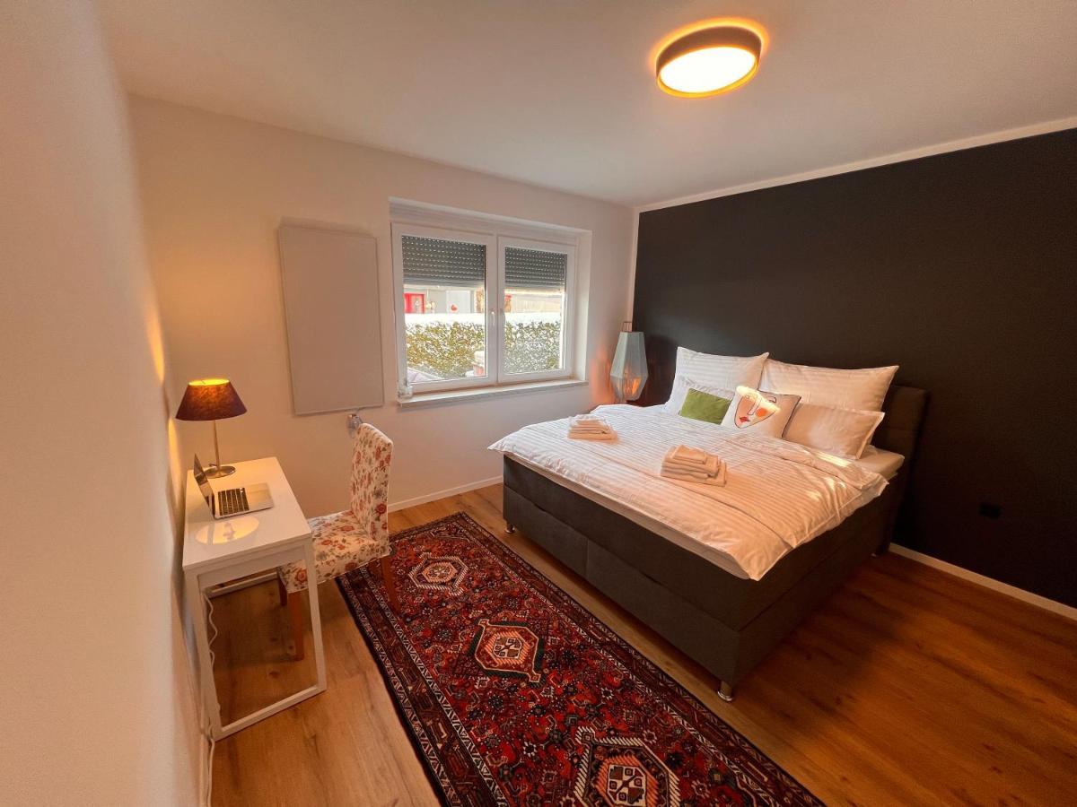 Ferienwohnung Imzaro: Erdgeschoss, 2 Schlafzimmer Plus Schlafsofa, Eigener Eingang, Grosse Terrasse Mit Garten! Spittal an der Drau Eksteriør billede
