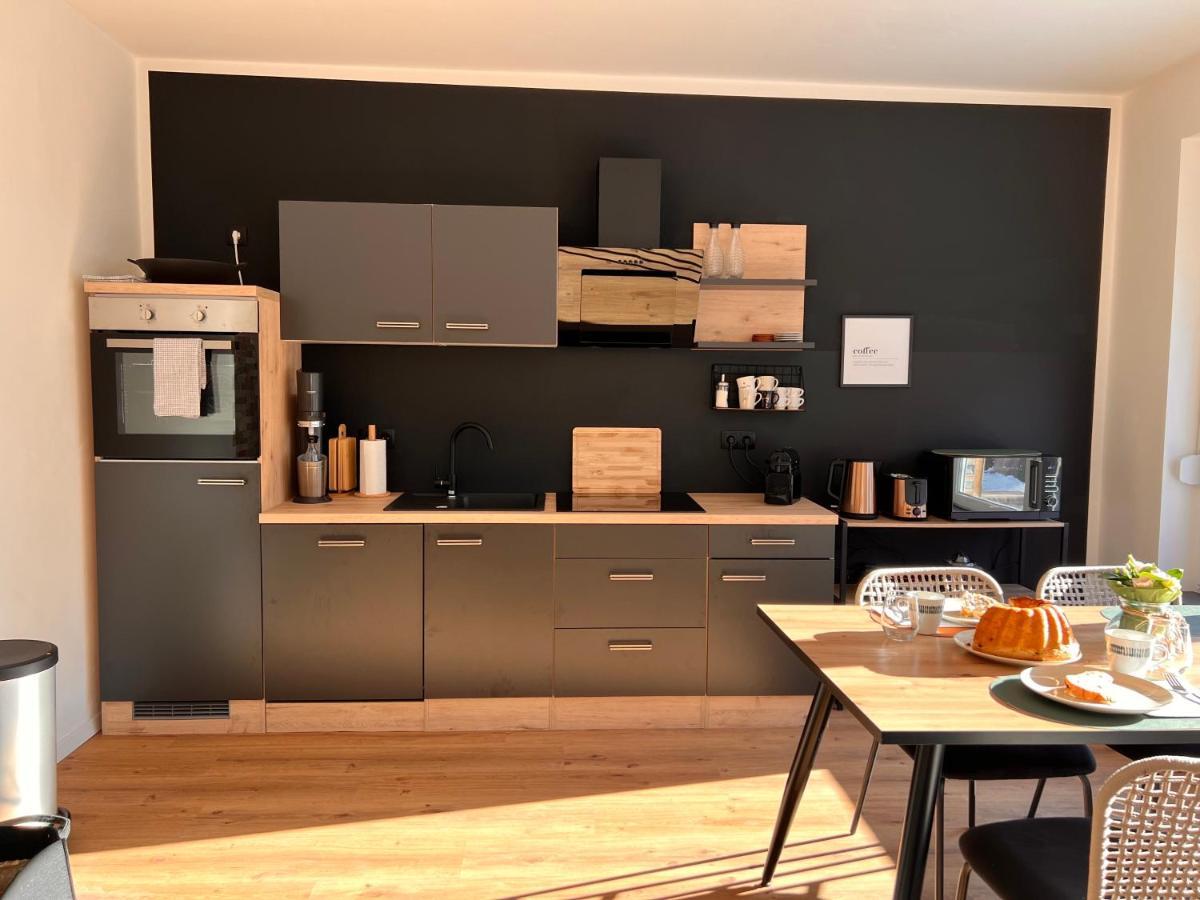 Ferienwohnung Imzaro: Erdgeschoss, 2 Schlafzimmer Plus Schlafsofa, Eigener Eingang, Grosse Terrasse Mit Garten! Spittal an der Drau Eksteriør billede