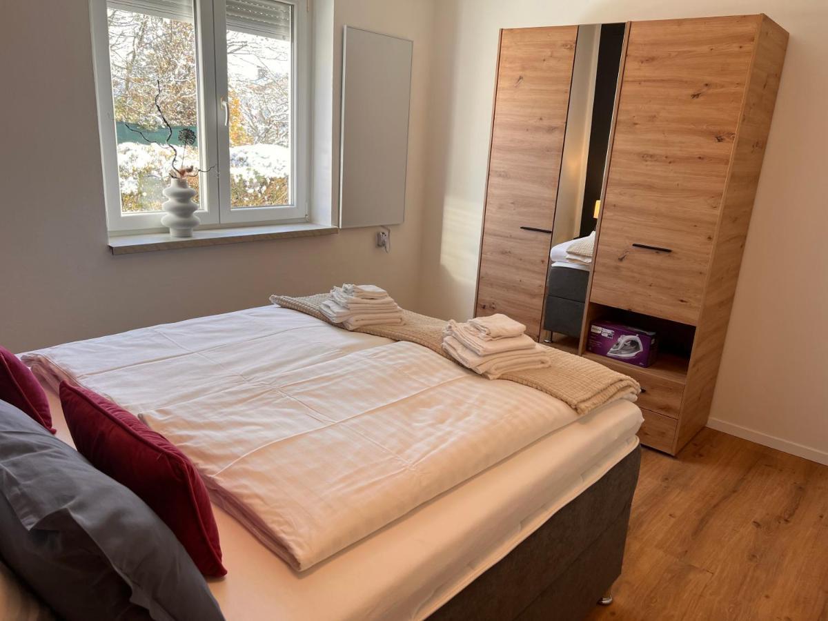 Ferienwohnung Imzaro: Erdgeschoss, 2 Schlafzimmer Plus Schlafsofa, Eigener Eingang, Grosse Terrasse Mit Garten! Spittal an der Drau Eksteriør billede